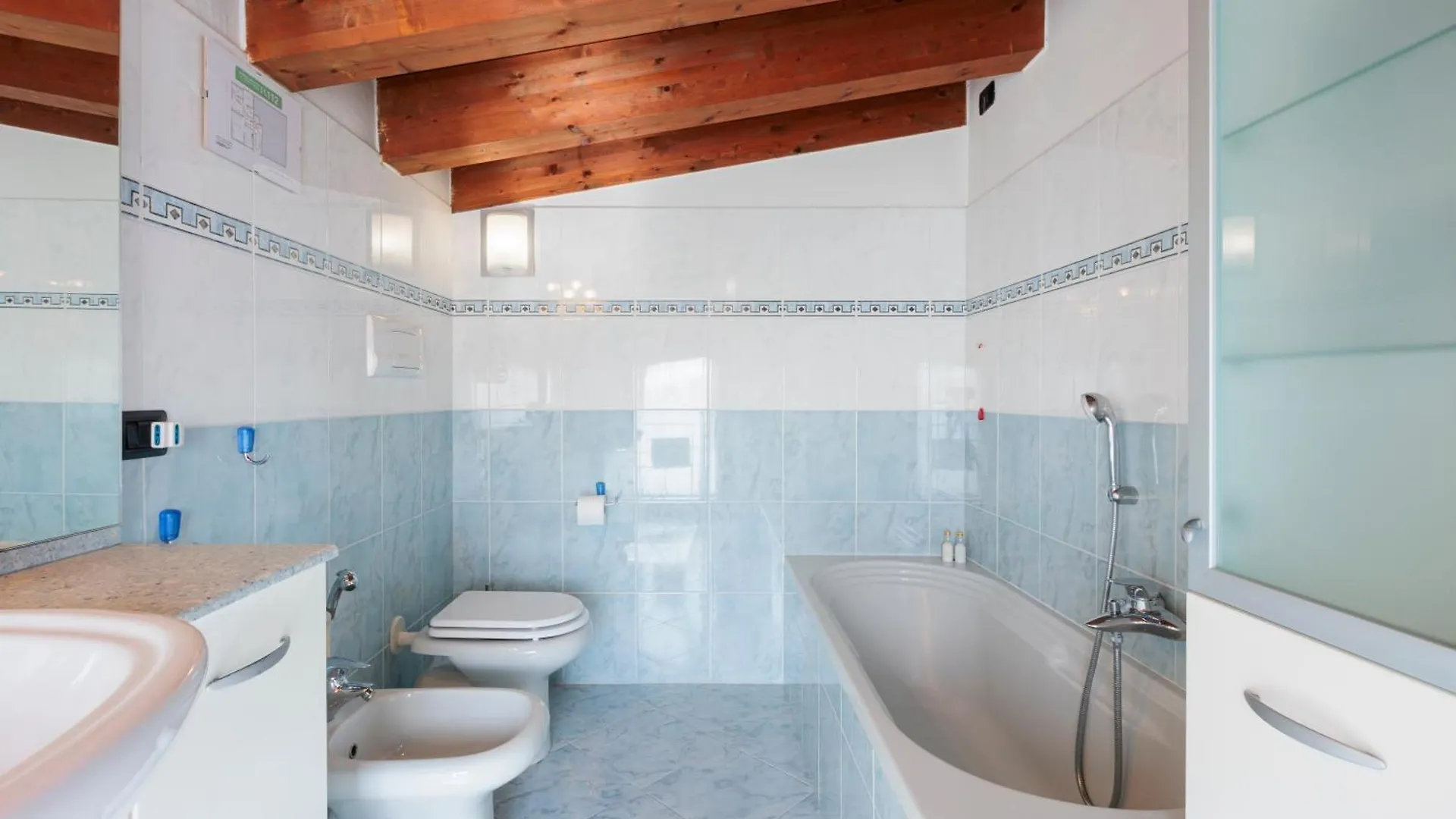 Art Gallery Living & Working Stezzano Apartment